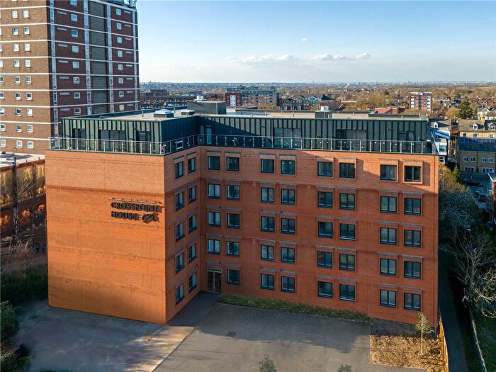 2 Bedroom Flat For Sale In Stafford Road, Wallington, SM6