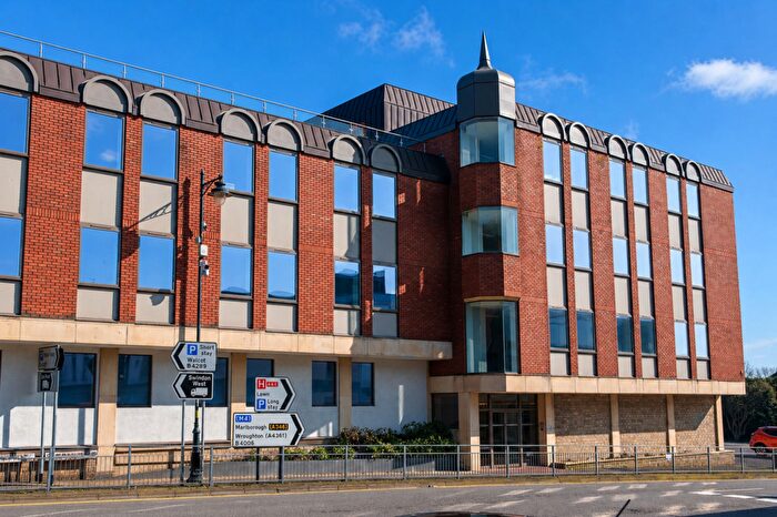 2 Bedroom Apartment For Sale In The Forum, Marlborough Road, SN3