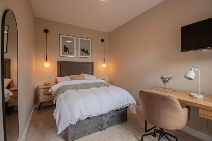 1 Bedroom Terraced House To Rent In Room Trafalgar Road, Beeston, Nottingham, NG9