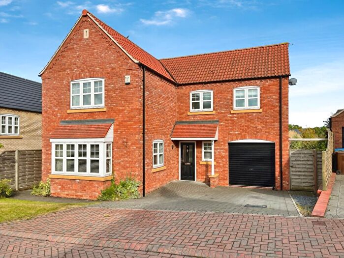 4 Bedroom Detached House For Sale In Poppy Drive, Kirk Ella, Hull, HU10