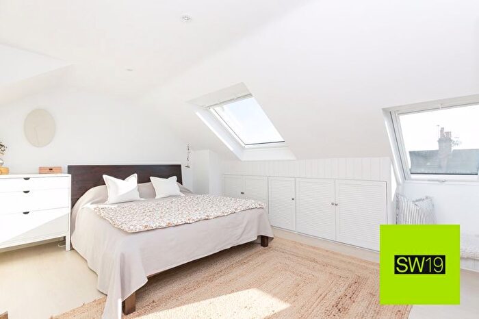 3 Bedroom Terraced House For Sale In Devonshire Road, Colliers Wood, London, SW19