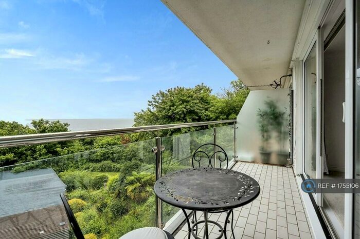 2 Bedroom Flat To Rent In Langland, Swansea, SA3