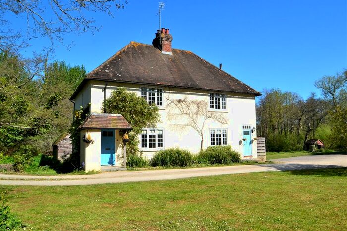 5 Bedroom Cottage To Rent In Duncton, Petworth, West Sussex, GU28