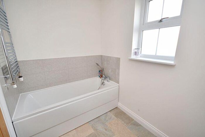 4 Bedroom Detached House For Sale In Somerset Avenue, Alnwick, NE66