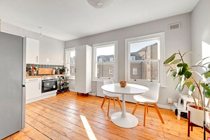 2 Bedroom Flat For Sale In Rita Road, London, SW8
