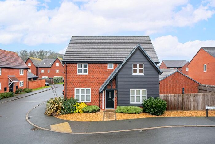 4 Bedroom Detached House For Sale In Albertine Gardens, Edwalton, Nottingham, NG12