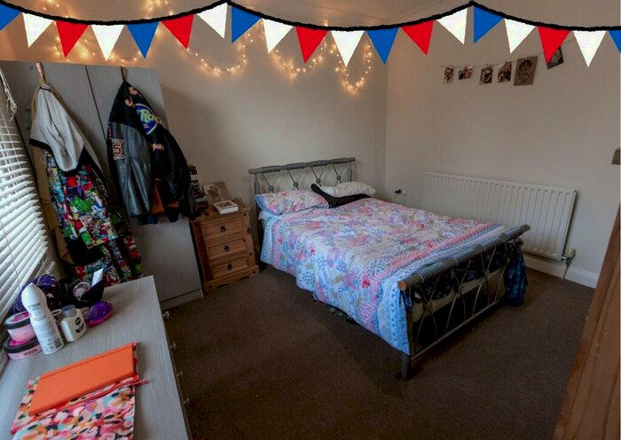 3 Bedroom Terraced House To Rent In Union Road - Student House Near Bg For /, LN1