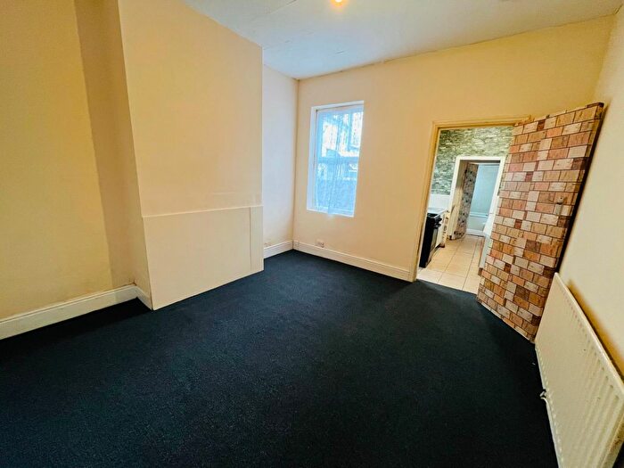 3 Bedroom Terraced House To Rent In Queen Marys Road, Coventry, CV6