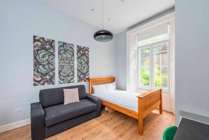 Studio To Rent In Collingham Place, South Kensington, London, SW5