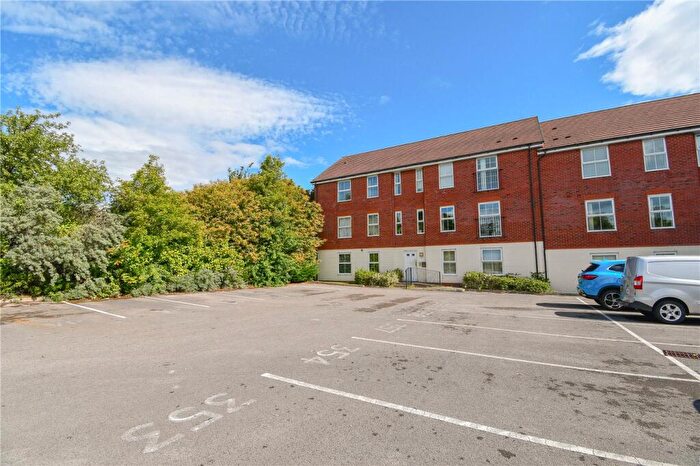 2 Bedroom Flat For Sale In Naylor Road, Ellesmere Port, Cheshire, CH66
