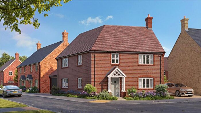 4 Bedroom Detached House For Sale In The Shillingstone, Bransgore, Christchurch, Dorset, BH23