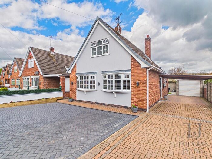 3 Bedroom Detached House For Sale In Pygall Avenue, Gotham, Nottingham, NG11