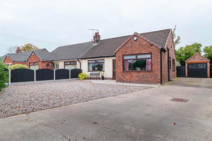 2 Bedroom Semi-Detached Bungalow For Sale In The Vinery, New Longton, Preston, PR4