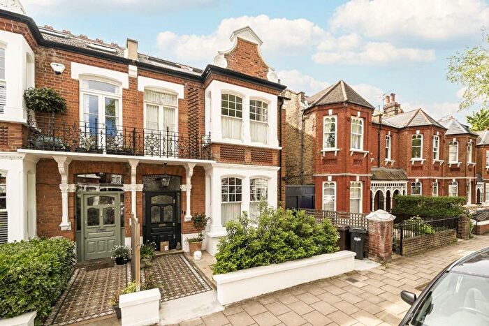 5 Bedroom Property To Rent In Airedale Avenue, Chiswick, W4