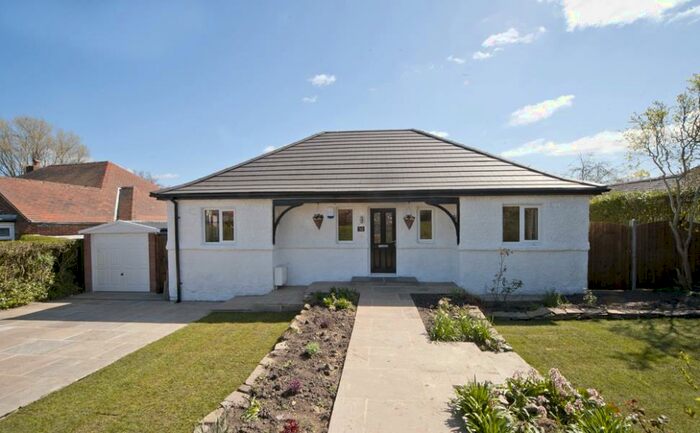 4 Bedroom Barn Conversion To Rent In Wedderburn Road, Harrogate, HG2
