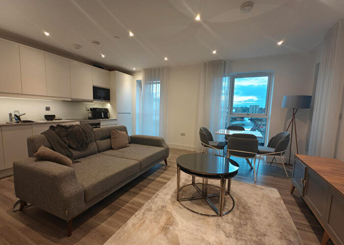 1 Bedroom Apartment To Rent In Colindale Gardens, London, NW9