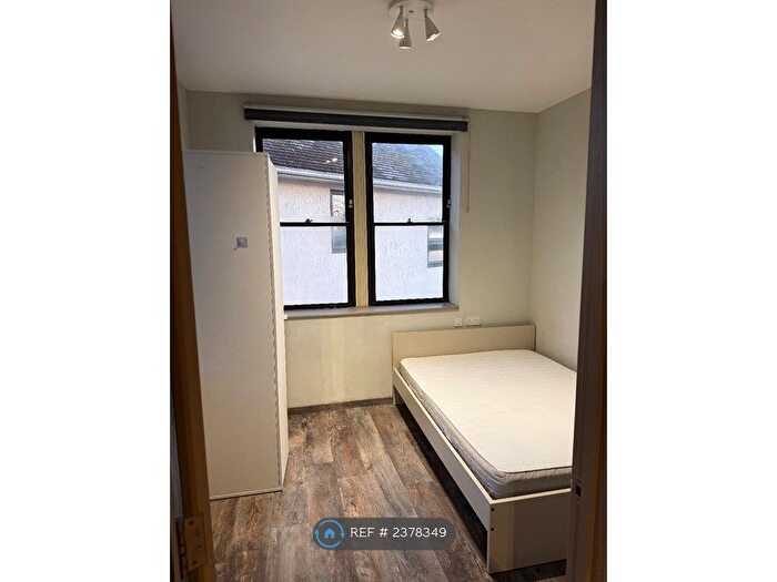 1 Bedroom Flat To Rent In Abbey Height, Waltham Abby, EN9