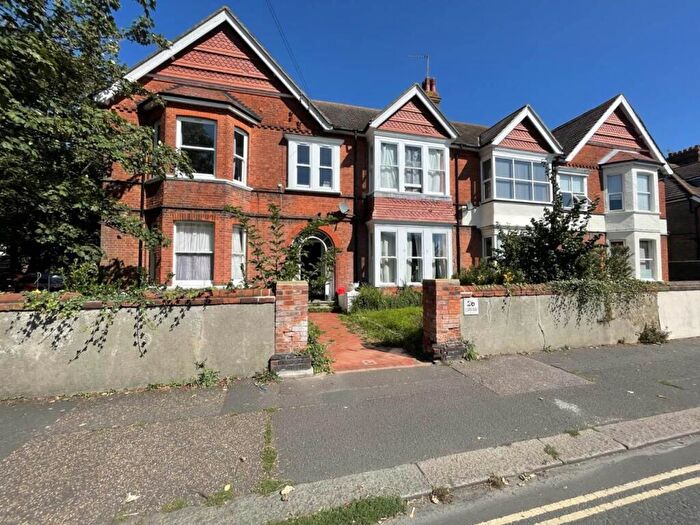 Studio To Rent In Cowper Road, Worthing, West Sussex, BN11