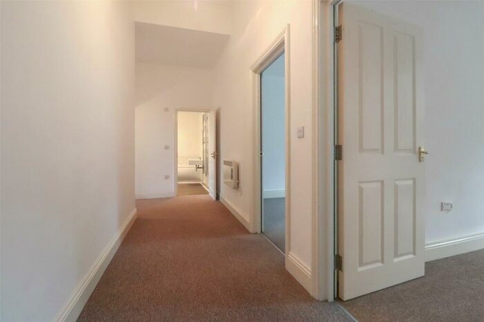 2 Bedroom Apartment For Sale In Tantons Court, New Road, Bideford, North Devon, EX39