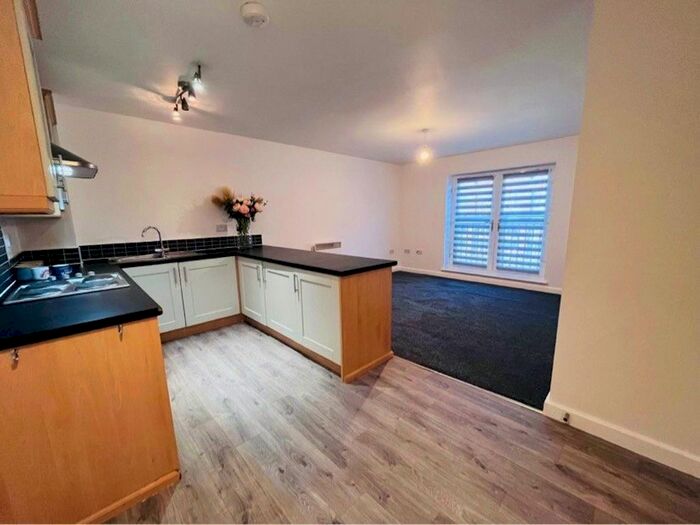 2 Bedroom Flat To Rent In Kayley House, New Hall Lane, PR1