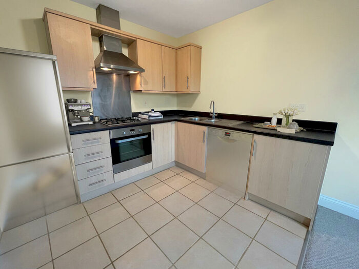 2 Bedroom Apartment To Rent In Wharf Gardens, Bingham, Nottingham, NG13