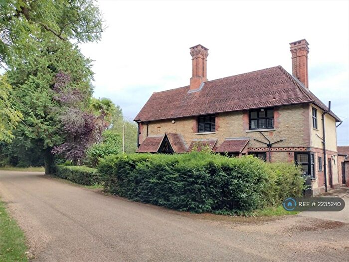 1 Bedroom Flat To Rent In Loseley Park, Guildford, GU3