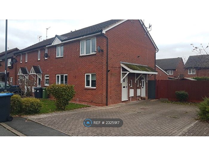 2 Bedroom End Of Terrace House To Rent In Seymour Road, Alcester, B49