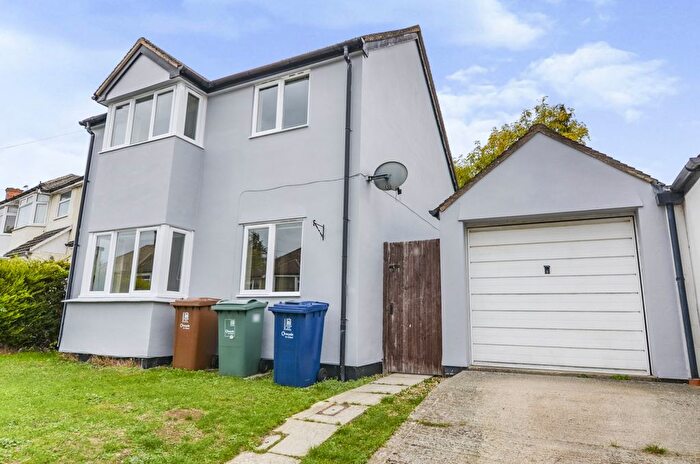3 Bedroom Detached House To Rent In Derwent Avenue, Headington, Oxford, OX3