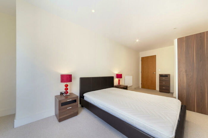 2 Bedroom Apartment To Rent In Denison House, Lanterns Way, London, E14