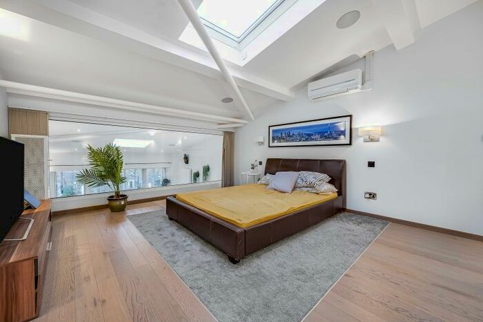 2 Bedroom Flat To Rent In Hurlingham Business Park, Sulivan Road, London, SW6