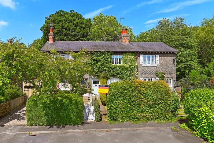 2 Bedroom Terraced House For Sale In Birstwith Grange, Birstwith, Harrogate, HG3