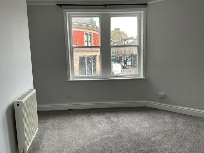 1 Bedroom Flat To Rent In Burnley Road East, Rossendale, Lancashire, BB4
