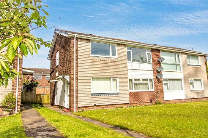 2 Bedroom Flat To Rent In Minting Place, Whitelea Dale, Cramlington, NE23