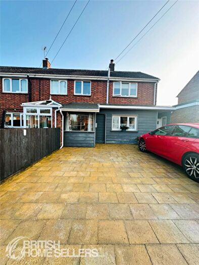 3 Bedroom Semi-Detached House For Sale In Kesteven Road, Stamford, Lincolnshire, PE9