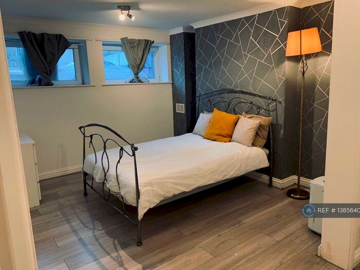 1 Bedroom Terraced House To Rent In Guildford Street, Luton, LU1