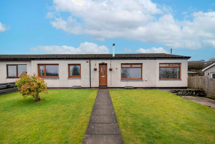 3 Bedroom Semi-Detached Bungalow For Sale In Lintibert Terrace, Crieff, PH5