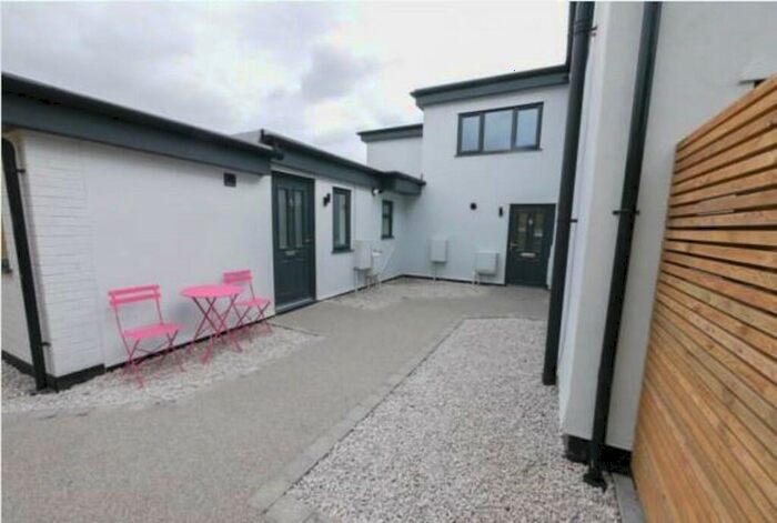 2 Bedroom Flat To Rent In College Road, Framlingham, IP13