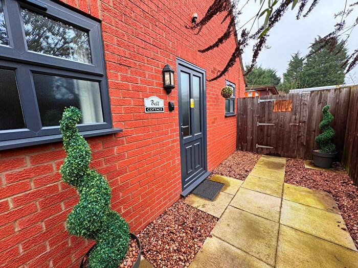 1 Bedroom Property To Rent In Willow Park Road, Wilberfoss, York, YO41