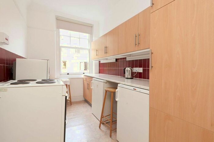 1 Bedroom Flat To Rent In Greycoat Street, Westminster, London, SW1P