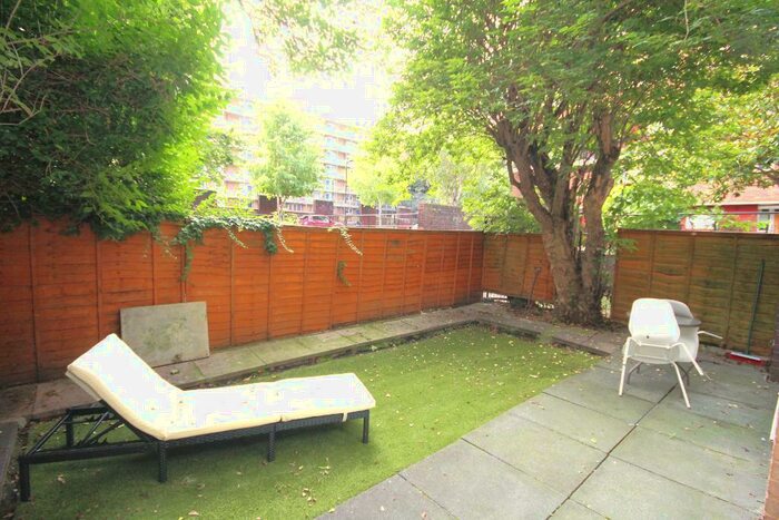 1 Bedroom Flat To Rent In Cropley Street, Old Street, London, N1
