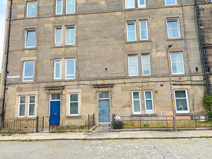 1 Bedroom Flat To Rent In Westfield Street, Edinburgh, EH11