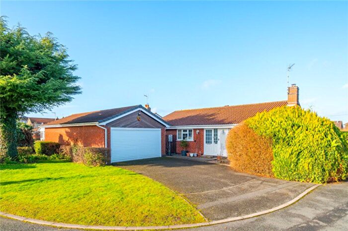 2 Bedroom Bungalow For Sale In Rochford Court, Edwalton, Nottingham, Nottinghamshire, NG12