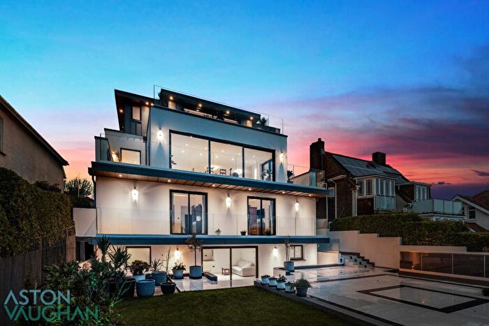 6 Bedroom Detached House For Sale In Roedean Road, Brighton, BN2