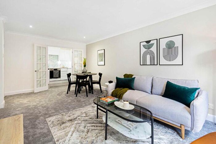 1 Bedroom Flat For Sale In Bartholomew Close, Spencer Heights, EC1A