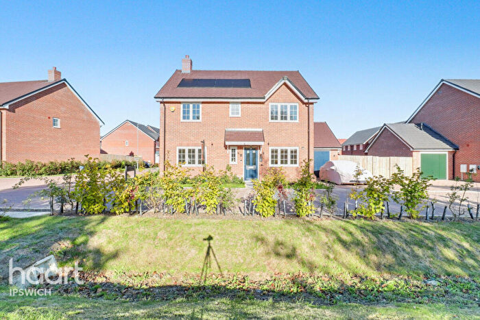 4 Bedroom Detached House For Sale In Thistledown Crescent, Ipswich, IP1