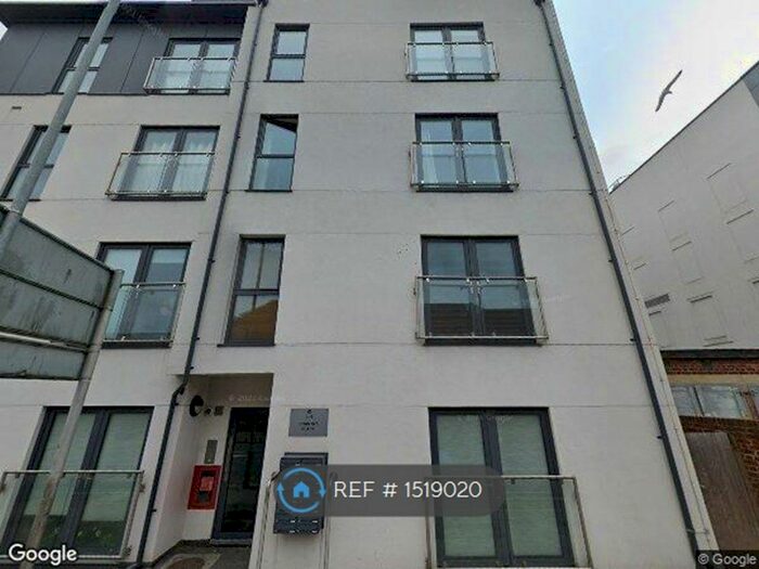 2 Bedroom Flat To Rent In Chantry Place, Canterbury, CT1