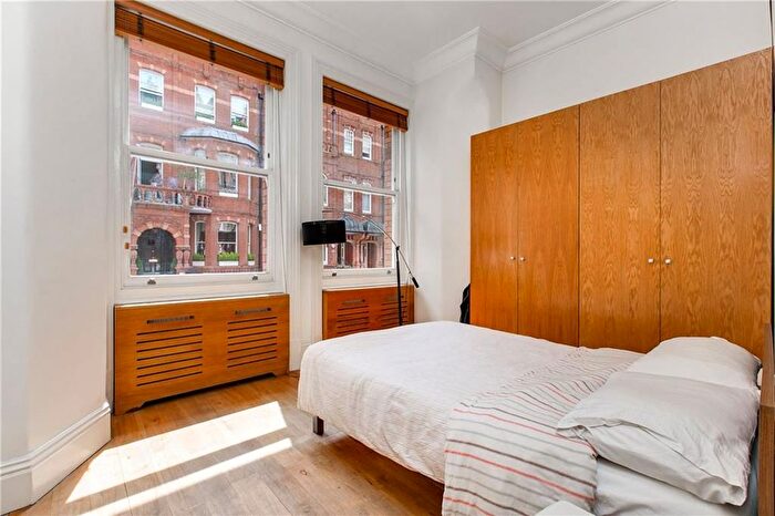 1 Bedroom Flat To Rent In Draycott Place, London, SW3