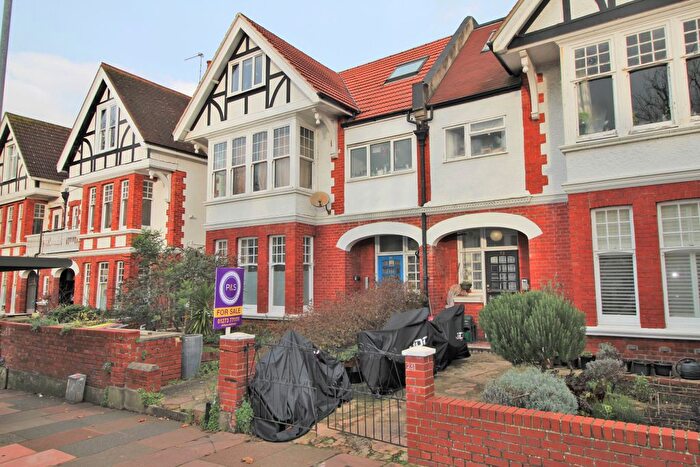 1 Bedroom Flat For Sale In Davigdor Road, Hove, BN3