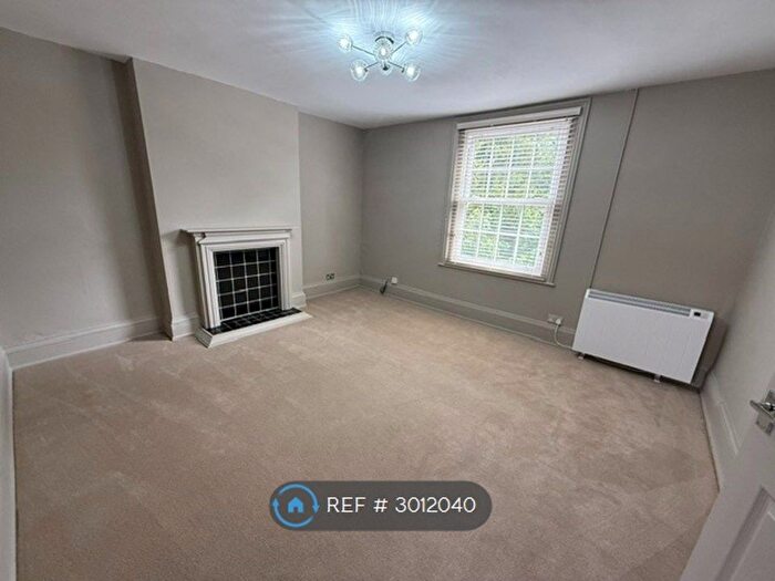 3 Bedroom Flat To Rent In Worcester Road, Malvern, WR14