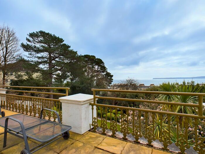 2 Bedroom Flat To Rent In Brookesby Hall, Hesketh Road, Torquay, TQ1